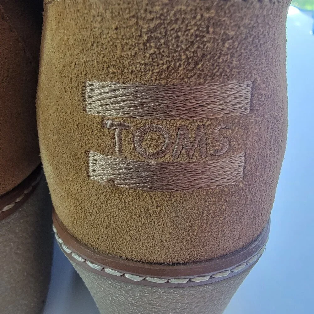TOMS Desert Tan Suede Wedge Ankle Boots Women’s Size 10 Faux Fur Lined